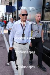 Marco Tronchetti Provera (ITA) Pirelli Chairman with Mario Isola (ITA) Pirelli Racing Manager. 28.05.2023. Formula 1 World Championship, Rd 7, Monaco Grand Prix, Monte Carlo, Monaco, Race Day.