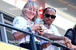 (L to R): Jayne Poole (GBR) Red Bull Racing Special Advisor with Lewis Hamilton (GBR) Mercedes AMG F1. 25.05.2023. Formula 1 World Championship, Rd 7, Monaco Grand Prix, Monte Carlo, Monaco, Preparation Day.