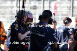 Max Verstappen (NLD) Red Bull Racing in the pits while the race is stopped. 29.10.2023. Formula 1 World Championship, Rd 20, Mexican Grand Prix, Mexico City, Mexico, Race Day.