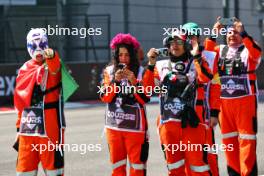 Circuit atmosphere - marshals. 29.10.2023. Formula 1 World Championship, Rd 20, Mexican Grand Prix, Mexico City, Mexico, Race Day.