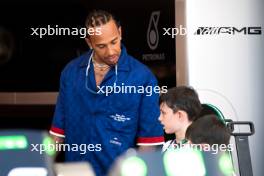 Lewis Hamilton (GBR) Mercedes AMG F1 with young fans. 04.05.2023. Formula 1 World Championship, Rd 5, Miami Grand Prix, Miami, Florida, USA, Preparation Day.