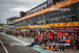 The pit lane. 25.08.2023. Formula 1 World Championship, Rd 14, Dutch Grand Prix, Zandvoort, Netherlands, Practice Day.