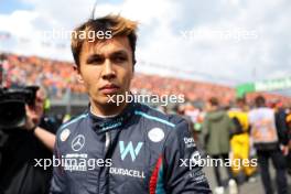 Alexander Albon (THA) Williams Racing on the grid. 27.08.2023. Formula 1 World Championship, Rd 14, Dutch Grand Prix, Zandvoort, Netherlands, Race Day.