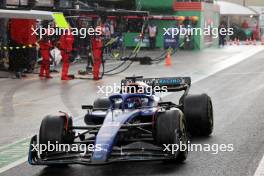 Alexander Albon (THA) Williams Racing FW45 makes a pit stop. 27.08.2023. Formula 1 World Championship, Rd 14, Dutch Grand Prix, Zandvoort, Netherlands, Race Day.