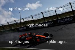 Oscar Piastri (AUS) McLaren MCL60. 26.08.2023. Formula 1 World Championship, Rd 14, Dutch Grand Prix, Zandvoort, Netherlands, Qualifying Day.