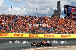 Max Verstappen (NLD) Red Bull Racing RB19 celebrates his pole position. 26.08.2023. Formula 1 World Championship, Rd 14, Dutch Grand Prix, Zandvoort, Netherlands, Qualifying Day.