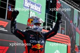 Max Verstappen (NLD) Red Bull Racing celebrates his pole position in parc ferme. 26.08.2023. Formula 1 World Championship, Rd 14, Dutch Grand Prix, Zandvoort, Netherlands, Qualifying Day.