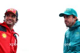 (L to R): Carlos Sainz Jr (ESP) Ferrari and Fernando Alonso (ESP) Aston Martin F1 Team on the drivers' parade. 27.08.2023. Formula 1 World Championship, Rd 14, Dutch Grand Prix, Zandvoort, Netherlands, Race Day.