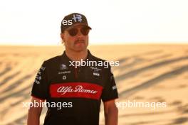 Valtteri Bottas (FIN) Alfa Romeo F1 Team - Desert Dune Buggy experience. 04.10.2023. Formula 1 World Championship, Rd 18, Qatar Grand Prix, Doha, Qatar, Preparation Day.