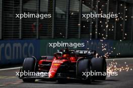 Charles Leclerc (MON) Ferrari SF-23 sends sparks flying. 15.09.2023. Formula 1 World Championship, Rd 16, Singapore Grand Prix, Marina Bay Street Circuit, Singapore, Practice Day.