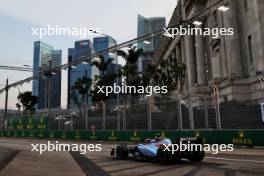 Logan Sargeant (USA) Williams Racing FW45. 15.09.2023. Formula 1 World Championship, Rd 16, Singapore Grand Prix, Marina Bay Street Circuit, Singapore, Practice Day.