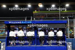 Williams Racing pit gantry. 15.09.2023. Formula 1 World Championship, Rd 16, Singapore Grand Prix, Marina Bay Street Circuit, Singapore, Practice Day.