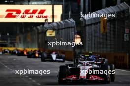 Nico Hulkenberg (GER) Haas VF-23. 17.09.2023. Formula 1 World Championship, Rd 16, Singapore Grand Prix, Marina Bay Street Circuit, Singapore, Race Day.