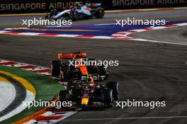 Sergio Perez (MEX) Red Bull Racing RB19. 17.09.2023. Formula 1 World Championship, Rd 16, Singapore Grand Prix, Marina Bay Street Circuit, Singapore, Race Day.