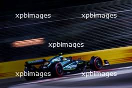Fernando Alonso (ESP), Aston Martin Racing  16.09.2023. Formula 1 World Championship, Rd 16, Singapore Grand Prix, Marina Bay Street Circuit, Singapore, Qualifying Day.