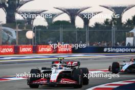 Nico Hulkenberg (GER) Haas VF-23. 16.09.2023. Formula 1 World Championship, Rd 16, Singapore Grand Prix, Marina Bay Street Circuit, Singapore, Qualifying Day.