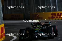 Lewis Hamilton (GBR) Mercedes AMG F1 W14. 16.09.2023. Formula 1 World Championship, Rd 16, Singapore Grand Prix, Marina Bay Street Circuit, Singapore, Qualifying Day.