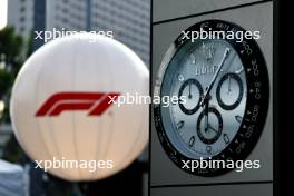 Paddock atmosphere - Rolex clock. 14.09.2023. Formula 1 World Championship, Rd 16, Singapore Grand Prix, Marina Bay Street Circuit, Singapore, Preparation Day.