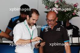 Tommaso Volpe, Nissan Global Director of Motorsport, with Alpine F1 Team. 26.11.2023. Formula 1 World Championship, Rd 23, Abu Dhabi Grand Prix, Yas Marina Circuit, Abu Dhabi, Race Day.