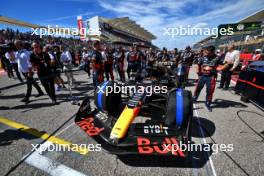 Max Verstappen (NLD) Red Bull Racing RB19 on the grid. 22.10.2023. Formula 1 World Championship, Rd 19, United States Grand Prix, Austin, Texas, USA, Race Day.