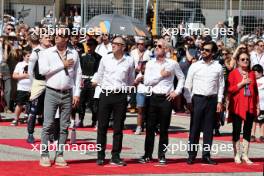 (L to R): gma; Stefano Domenicali (ITA) Formula One President and CEO; Greg Maffei (USA) Liberty Media Corporation President and Chief Executive Officer; and Mohammed Bin Sulayem (UAE) FIA President on the grid.  22.10.2023. Formula 1 World Championship, Rd 19, United States Grand Prix, Austin, Texas, USA, Race Day.