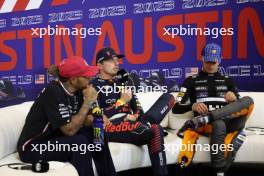 (L to R): Lewis Hamilton (GBR) Mercedes AMG F1; Max Verstappen (NLD) Red Bull Racing; and Lando Norris (GBR) McLaren, in the post race FIA Press Conference. 22.10.2023. Formula 1 World Championship, Rd 19, United States Grand Prix, Austin, Texas, USA, Race Day.