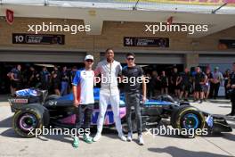 (L to R): Pierre Gasly (FRA) Alpine F1 Team with Anthony Joshua (GBR) Boxer and Otro Capital Alpine F1 Team Investor and Esteban Ocon (FRA) Alpine F1 Team. 22.10.2023. Formula 1 World Championship, Rd 19, United States Grand Prix, Austin, Texas, USA, Race Day.