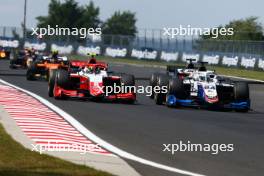 (L to R): Oliver Bearman (GBR) Prema Racing and Kush Maini (IND) Campos Racing battle for position. 22.07.2023. FIA Formula 2 Championship, Rd 10, Budapest, Hungary, Sprint Race, Saturday.