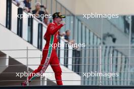 Race winner Frederik Vesti (DEN) Prema Racing celebrates on the podium. 25.11.2023. Formula 2 Championship, Rd 14, Yas Marina Circuit, Abu Dhabi, UAE, Sprint Race, Saturday.