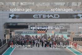 The grid before the start of the race. 25.11.2023. Formula 2 Championship, Rd 14, Yas Marina Circuit, Abu Dhabi, UAE, Sprint Race, Saturday.