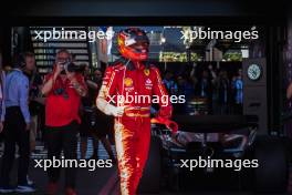 Race winner Carlos Sainz Jr (ESP) Ferrari SF-24 celebrates in parc ferme. 24.03.2024. Formula 1 World Championship, Rd 3, Australian Grand Prix, Albert Park, Melbourne, Australia, Race Day.