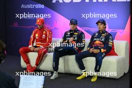 (L to R): Carlos Sainz Jr (ESP) Ferrari; Max Verstappen (NLD) Red Bull Racing; and Sergio Perez (MEX) Red Bull Racing, in the post qualifying FIA Press Conference. 23.03.2024. Formula 1 World Championship, Rd 3, Australian Grand Prix, Albert Park, Melbourne, Australia, Qualifying Day.