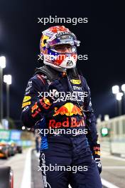 Max Verstappen (NLD) Red Bull Racing celebrates his pole position in qualifying parc ferme. 01.03.2024. Formula 1 World Championship, Rd 1, Bahrain Grand Prix, Sakhir, Bahrain, Qualifying Day.