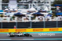 Lewis Hamilton (GBR) Mercedes AMG F1 W15. 04.05.2024. Formula 1 World Championship, Rd 6, Miami Grand Prix, Miami, Florida, USA, Sprint and Qualifying Day.